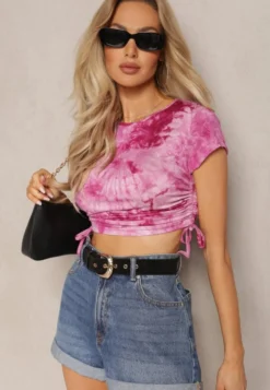 Fuksjowy Wiskozowy T-shirt ze Wzorem Tie-Dye z Wiązaniami po Bokach Iriandella