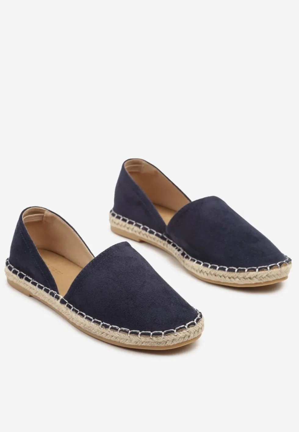 Granatowe Espadryle Ozdobione Wyciętą Cholewką i Plecionką Wommea
