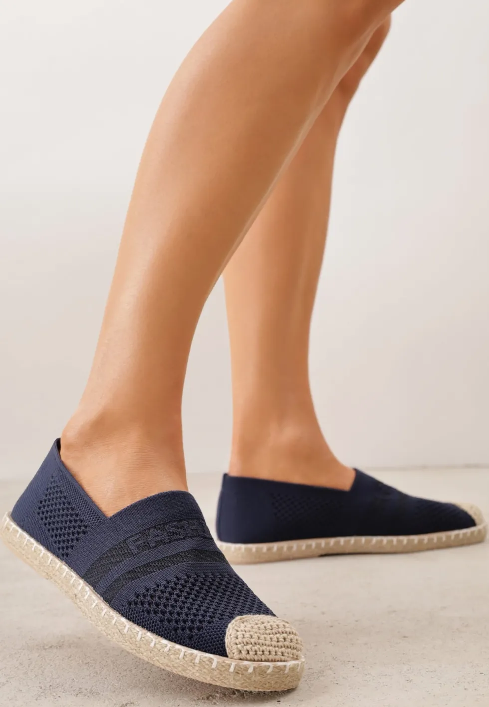 Granatowe Espadryle z Plecioną Cholewką przed Kostkę Mokosa