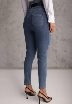 Granatowe Jeansy Mom Fit z Paskiem Astera
