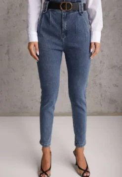 Granatowe Jeansy Mom Fit z Paskiem Astera