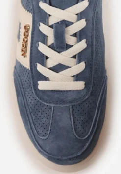 Granatowe Perforowane Sneakersy Chunky ze Skóry Naturalnej na Platformie Silvanatea