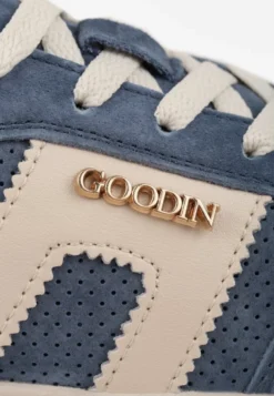 Granatowe Perforowane Sneakersy Chunky ze Skóry Naturalnej na Platformie Silvanatea