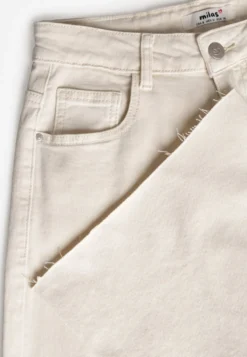 Jasnobeżowe Jeansy Wide Leg High Waist z Postrzępionymi Krawędziami Brizess