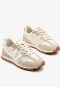 Jasnobeżowe Sneakersy z Geometrycznym Wzorem i Metaliczną Wstawką Zolio
