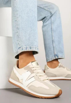 Jasnobeżowe Sneakersy z Geometrycznym Wzorem i Metaliczną Wstawką Zolio