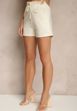 Jasnobeżowe Szorty z Bawełną High Waist z Ozdobnym Sznurkiem Axemia