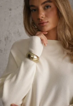 Jasnobeżowy Basic Sweter Nietoperz z Wiskozą Rosanel