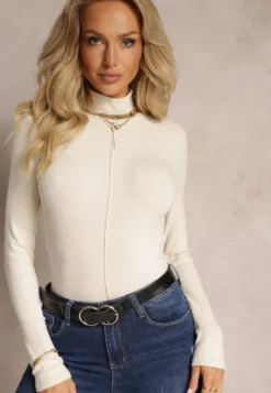 Jasnobeżowy Sweter Golf z Ozdobnym Przeszyciem Dayshawn