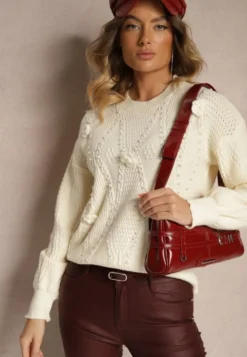 Jasnobeżowy Sweter z Bawełną Ozdobiony Kwiatkami 3D i Perełkami Noraleth