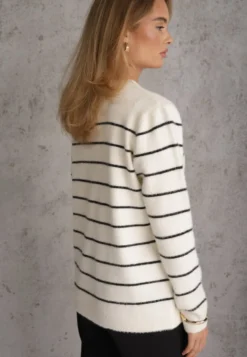 Jasnobeżowy Sweter z Wełną i Bawełną o Klasycznym Kroju w Drobne Prążki Rosal