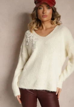 Jasnobeżowy Sweter z Wełną Ozdobiony Cekinami i Kwiatami 3D Calimi