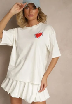 Jasnobeżowy T-shirt z Bawełny Ozdobiony Sercem Ranira