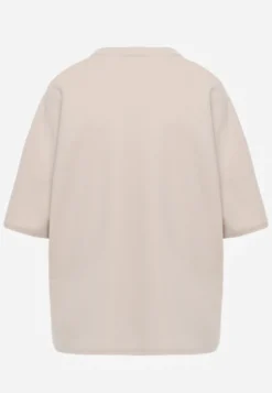 Jasnobeżowy Wiskozowy T-shirt Ozdobiony Kwiatami i Perełkami Muvine