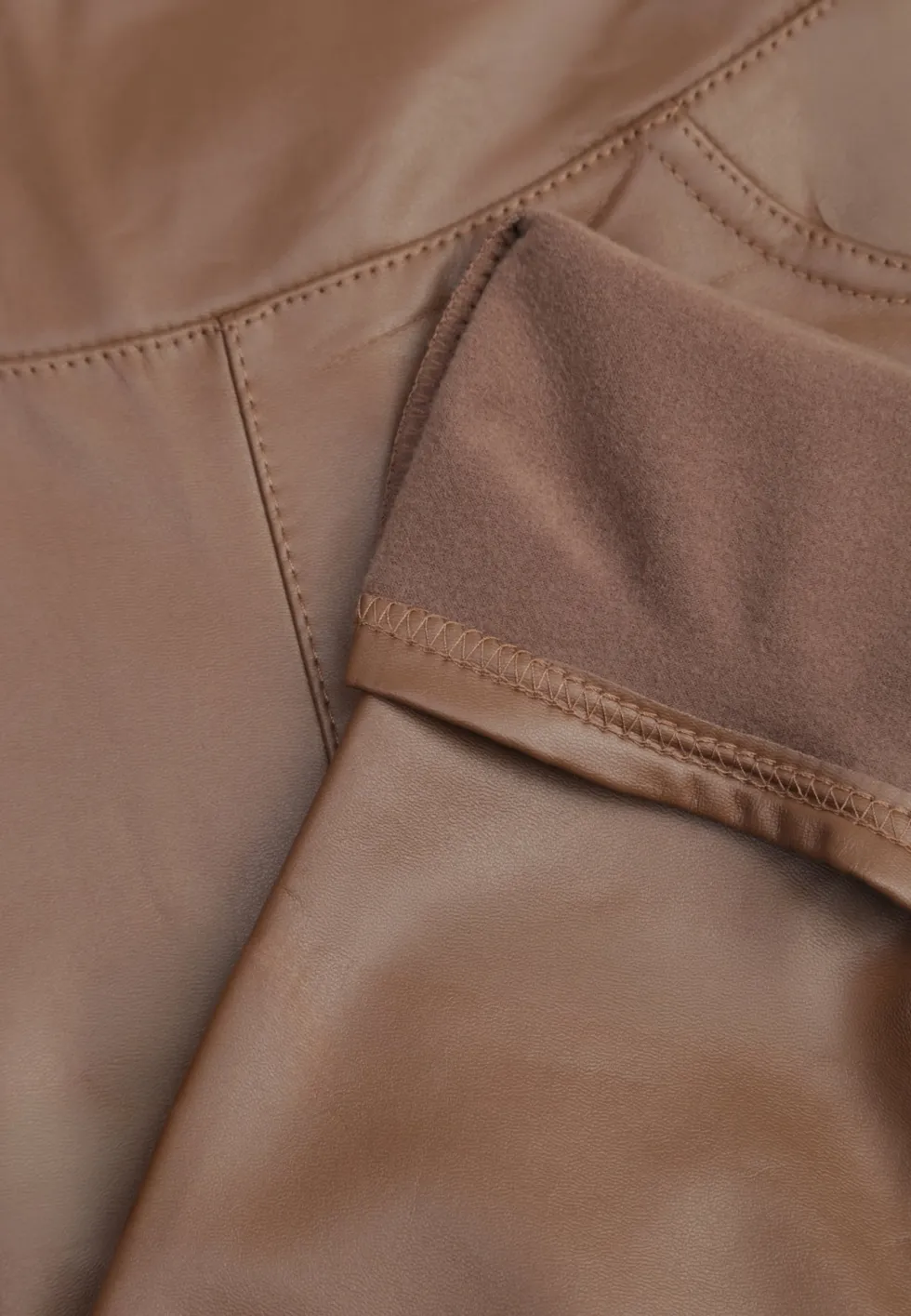 Jasnobrązowe Legginsy High Waist z Imitacjami Kieszeni Salabria