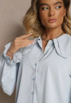Jasnoniebieska Koszula Ozdobiona Falbankami i Kołnierzykiem Evirana