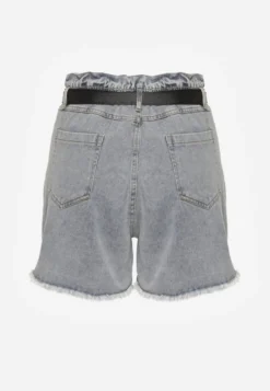 Jasnoniebieskie Bawełniane Szorty Jeansowe z Paskiem i Przetarciami High Waist Vikisona