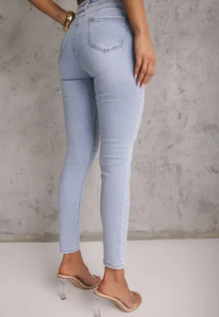 Jasnoniebieskie Jeansy z Bawełną Skinny Push Up Yastebia