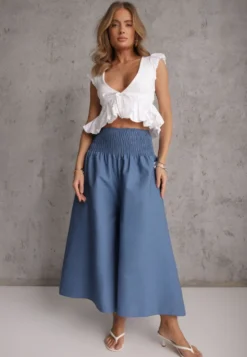 Jasnoniebieskie Spodnie Kuloty z Bawełny High Waist o Szerokim Kroju Wykończone Gumką w Pasie Alifrea