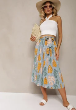 Jasnoniebieskie Spodnie Szwedy z Bawełną High Waist Wykończone Gumką w Talii Pasefia