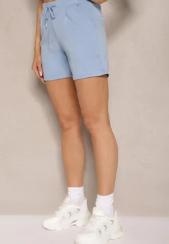 Jasnoniebieskie Szorty High Waist przed Kolano Saxonia