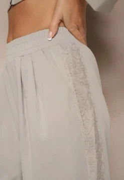 Jasnoszare Szerokie Spodnie z Bawełną High Waist Ozdobione Koronką Efandiela