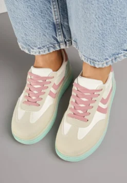 Jasnożółte Sneakersy Typu Kultowe Tenisówki na Niskiej Platformie Olritia