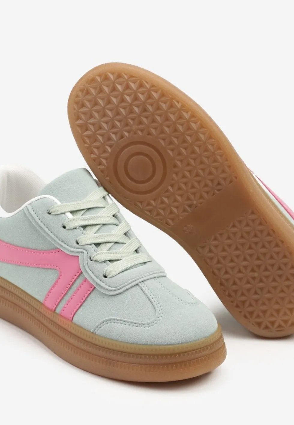 Jasnozielone Sneakersy Klasyczne Tenisówki Zdobione Przeszyciami Alatira