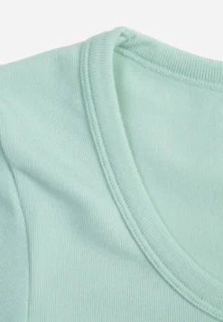 Jasnozielony Krótki T-shirt Basic z Okrągłym Dekoltem Gresalor