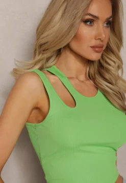 Jasnozielony Tank Top na Ramiączkach z Asymetrycznym Wycięciem Eraifa