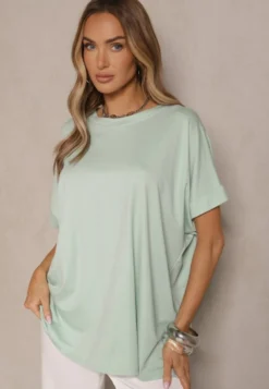 Jasnozielony T-shirt z Wiskozą o Fasonie Nietoperza Tanalitha