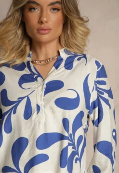 Niebieska Wiskozowa Bluzka o Koszulowym Kroju z Dekoltem w Serek w Roślinny Print Kolaniria