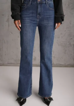 Niebieskie Jeansy Flare High Waist z Bawełną w Klasycznym Stylu Ehea
