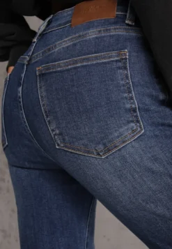 Niebieskie Jeansy Flare High Waist z Bawełną w Klasycznym Stylu Ehea