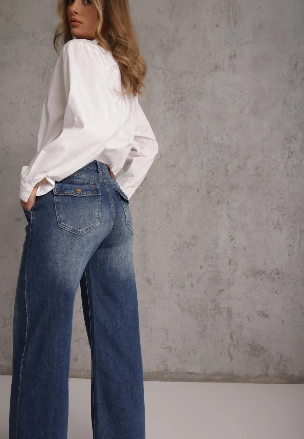 Niebieskie Jeansy Wide Leg High Waist z Bawełną z Kieszonkami z Klapami z Tyłu Heniva