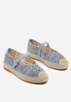 Niebieskie Płaskie Espadryle z Plecionką i Ażurową Cholewką Aralithra