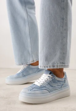 Niebieskie Sneakersy na Platformie z Denimu Nanore