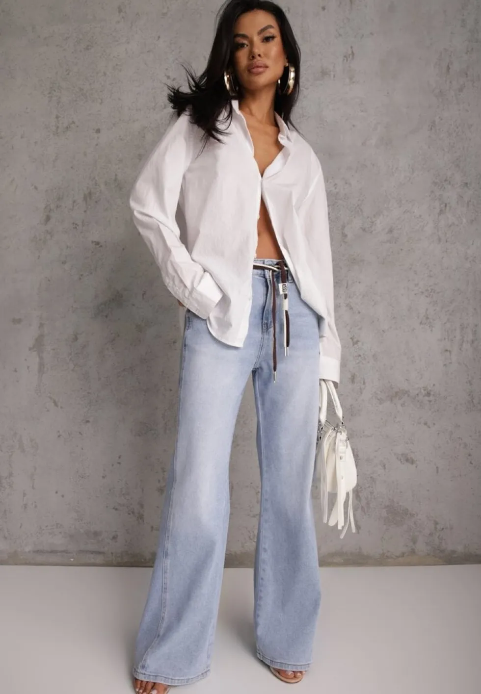 Niebieskie Szerokie Jeansy z Bawełny High Waist z Paskiem w Stylu Sznurówki Vetinia