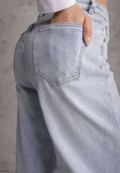 Niebieskie Szerokie Jeansy z Bawełny High Waist Vimalianna