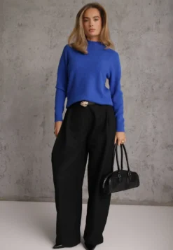 Niebieski Golf z Wełną Ozdobiony Ściągaczami w Casualowym Stylu Katlina