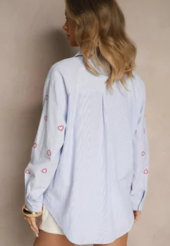 Niebiesko-Czerwona Koszula Oversize w Prążki Zdobiona Haftem w Serca Nitavela