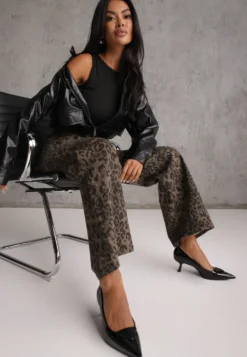 Panterkowe Jeansy Regular z Bawełny Ozdobione Cyrkoniami w Print Leopard Ethi