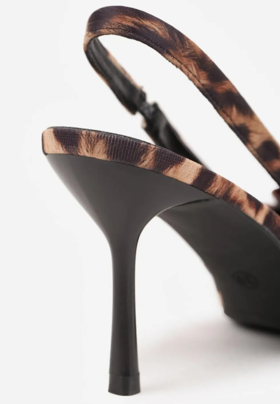 Panterkowe Sandały Szpilki Vices Typu Slingback z Kokardą Dorozia