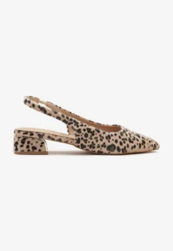 Panterkowe Sandały Typu Slingback ze Skórzaną Wkładką i Metaliczną Wstawką Wevessa