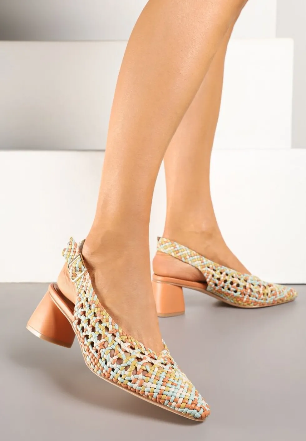Pomarańczowe Sandały na Słupku Slingback Ozdobione Plecioną Cholewką Linaiana
