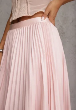 Różowa Spódnica High Waist Zdobiona Drobnym Plisowaniem Aniope