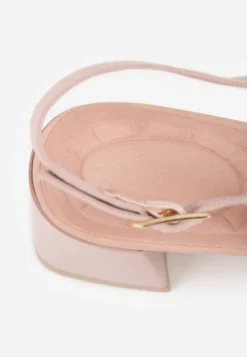 Różowe Czółenka VICES Soft Fit Slingback na Lakierowanym Słupku z Elastyczną Cholewką Comfort Coromenis
