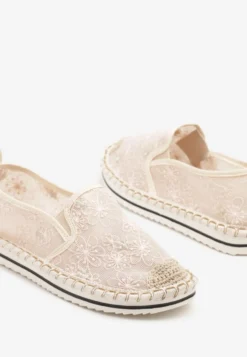 Różowe Espadryle z Ozdobną Plecionką Eranoria