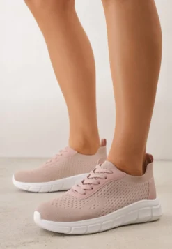 Różowe Siateczkowe Buty Sportowe na Piankowej Podeszwie z Tłoczeniami Nisitia