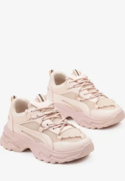 Różowe Sneakersy na Masywnej Podeszwie z Siateczkowym Wstawkami i Ozdobnymi Sznurówkami Ollavia